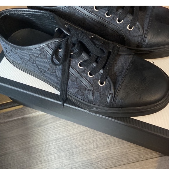 Gucci sneakers - Picture 2 of 4